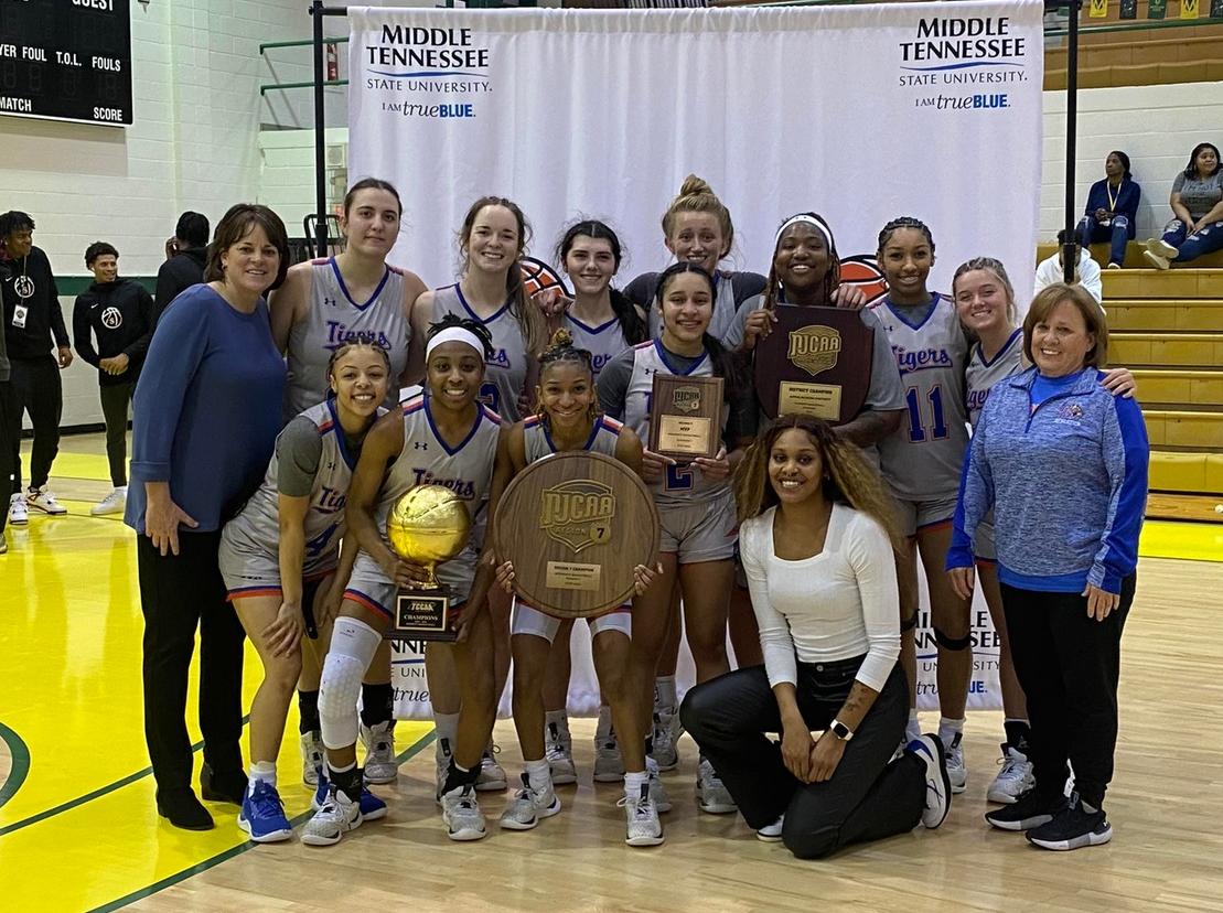 LADY TIGERS SECURE THEIR SPOT IN NATIONAL CHAMPIONSHIP WITH REGION CHAMPIONSHIP; VAZQUEZ-TROCHE NAMED MVP