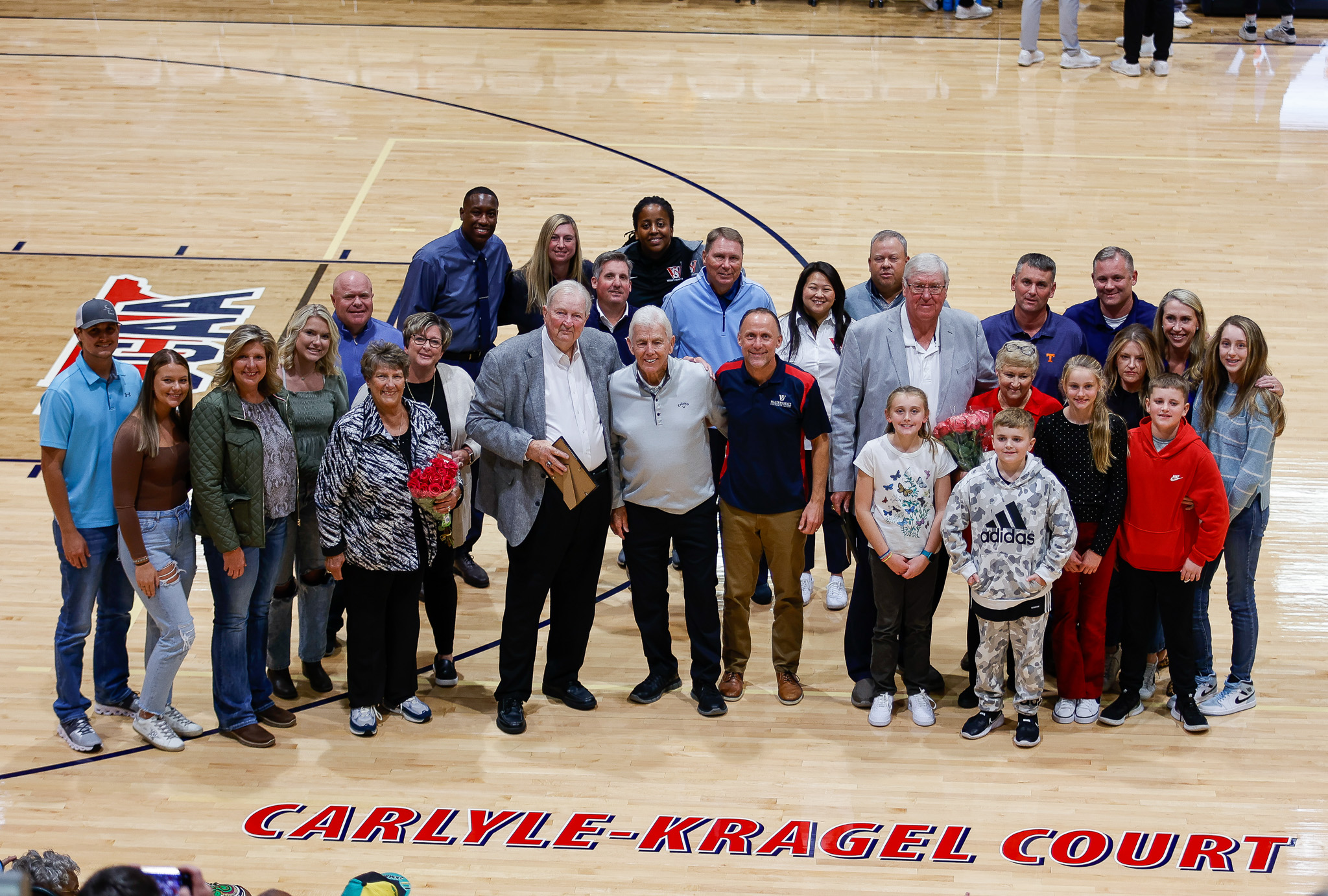 Legendary coaches Bill Carlyle and Dave Kragel honored with naming of Carlyle-Kragel Court